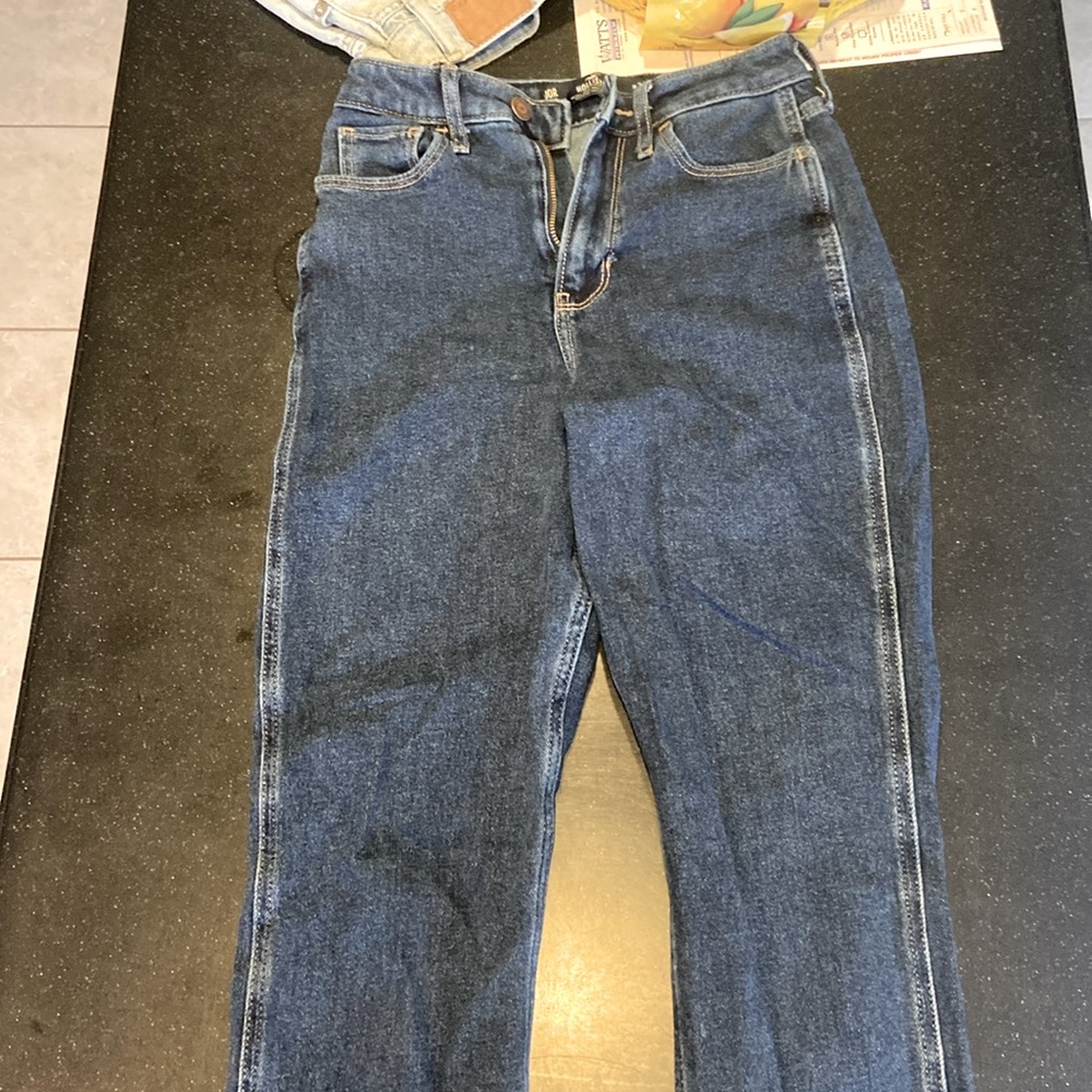 Womens Hollister size 00R ultra high rise mom jeans